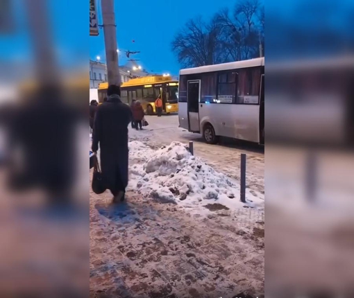 У центрі Полтави обірвалася тролейбусна лінія