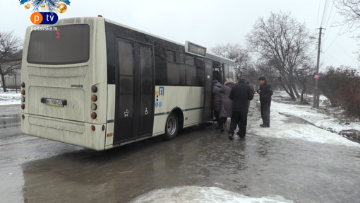 Жителі Яківців можуть лишитися без громадського транспорту