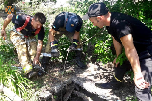 На Полтавщині чоловік впав у занедбаний колодязь