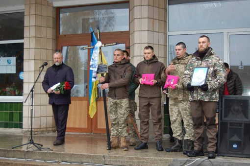 На Полтавщині провели в останню путь 45-річного сержанта Овраменка Євгенія