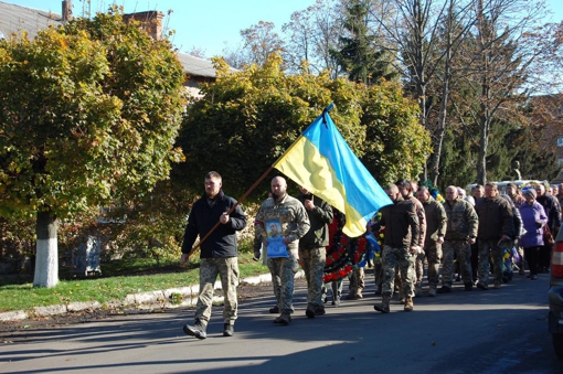 На Полтавщині попрощалися із бійцем, який загинув в бою на Донеччині