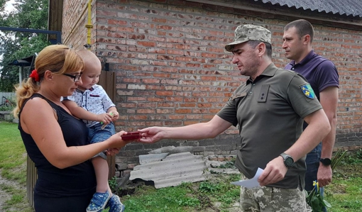 Родині бійця з Полтавщини, який загинув на Херсонщині, передали орден "За мужність"