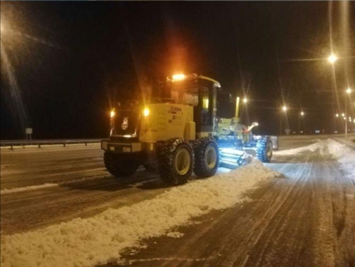 У Полтавській області на автодорогах працюють понад 60 одиниць техніки