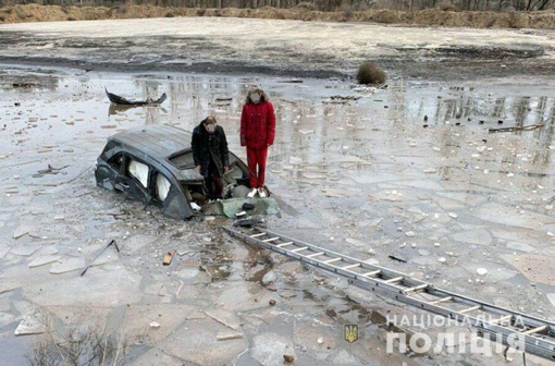 Засудили водія легковика, який нетверезим на Полтавщині в’їхав у водойму