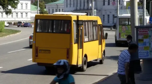 У Полтаві відзавтра запрацюють 12 автобусних маршрутів