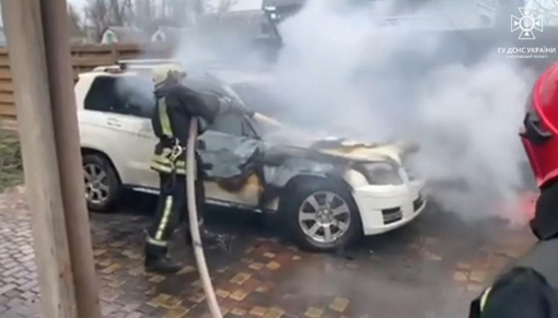 У Кременчуцькому районі горів легковий автомобіль