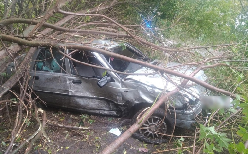 У Полтавській області легковик з’їхав у кювет: одну особу госпіталізували