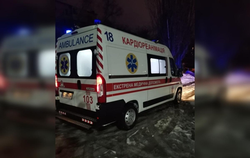 У Полтаві судовий охоронець допоміг жінці, яка втратила свідомість внаслідок падіння