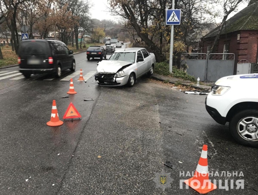 У Полтаві зіткнулися легковики: поранилася одна особа