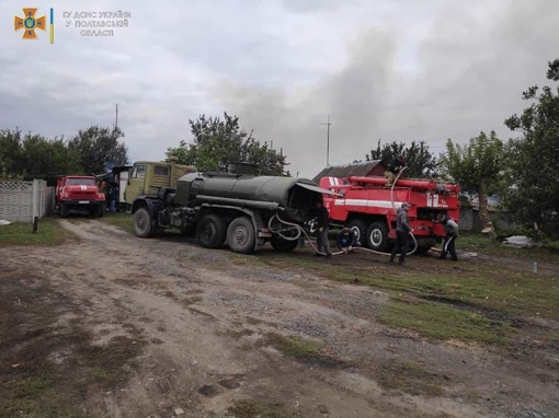 У Полтавській області горів житловий будинок на шість господарів