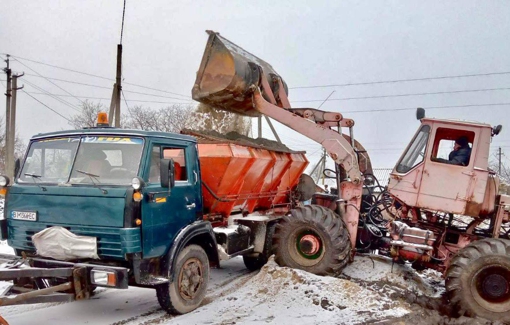 На Полтавщині працює дорожня техніка у шести громадах