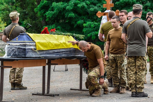 Поради як пережити біль від втрати близької людини