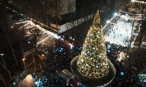 У Полтаві відмовились від новорічної ялинки